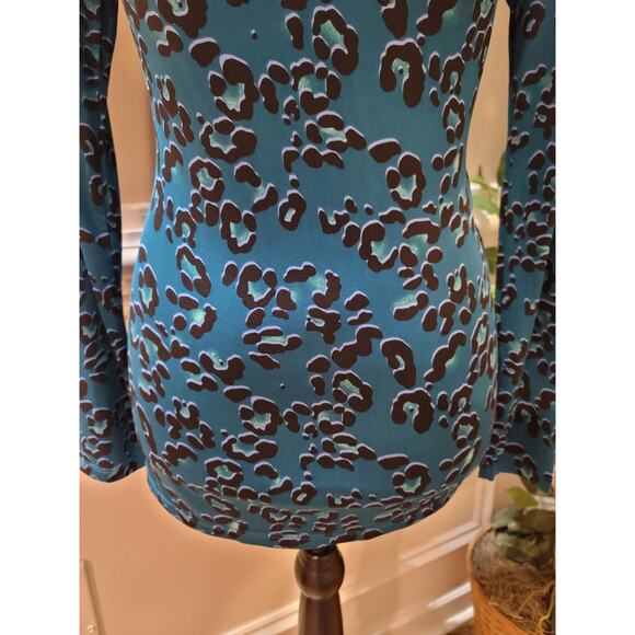 Attention Blouse Women's Blue Black Size XS Animal Print Stretch Long Sleeve - Picture 4 of 11